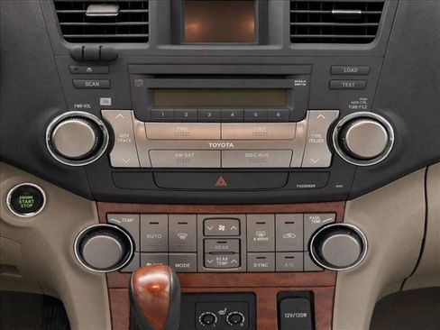 Used 2009 Toyota Highlander Limited w/ Extra Value Pkg 7 FWD image 9