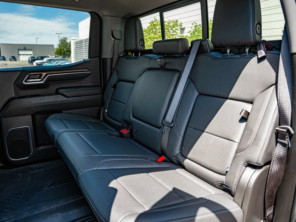 Used 2024 Chevrolet Silverado 1500 RST w/ Convenience Package II AWD/4WD image 37