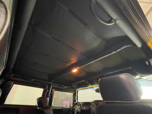 Used 2006 HUMMER H1 4-Door Open Top image 24