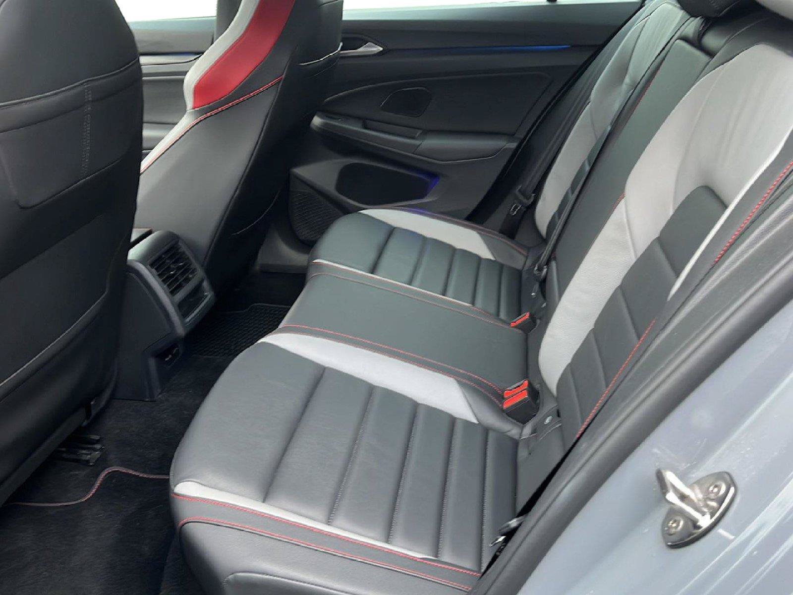 Used 2022 Volkswagen GTI SE FWD image 7