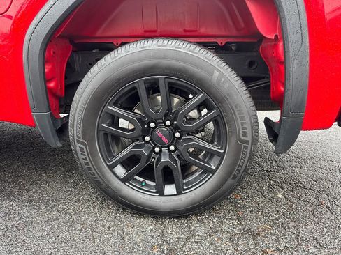 Used 2023 GMC Sierra 1500 Elevation w/ LPO, Elevation Black Package image 19