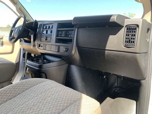 New 2026 Chevrolet Express 2500 RWD image 27