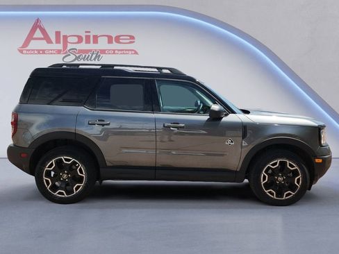 Used 2025 Ford Bronco Sport Outer Banks AWD/4WD image 6