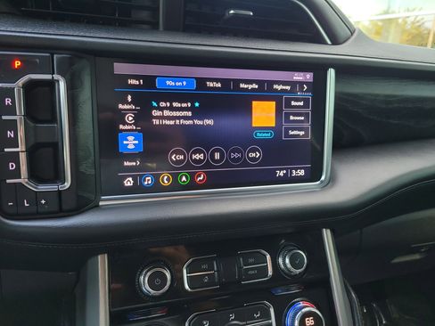 Used 2021 GMC Yukon XL Denali w/ Denali Ultimate Package image 26