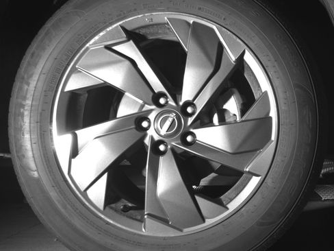 Used 2025 Nissan Rogue SV image 13