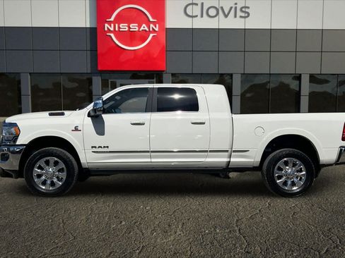 Used 2024 RAM 2500 Limited AWD/4WD image 6