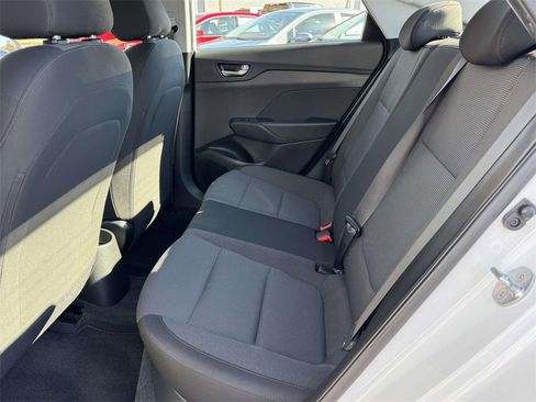 Used 2021 Hyundai Accent SE image 16