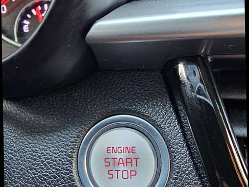 Used 2020 Kia Optima SE image 22