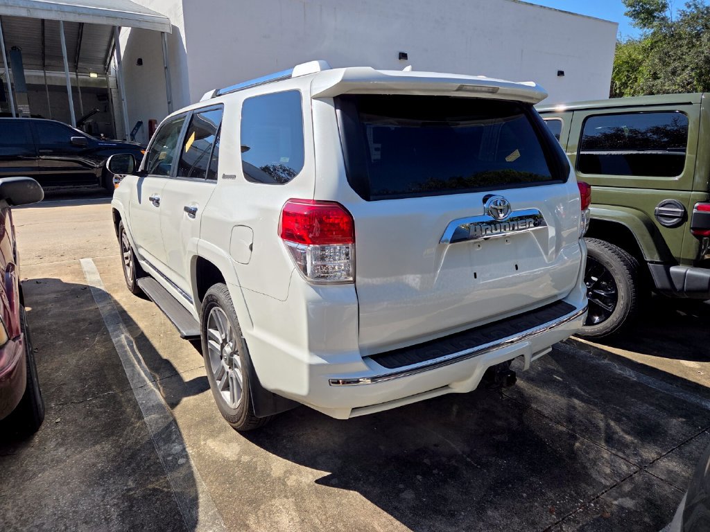Used 2011 Toyota 4Runner Limited AWD/4WD image 5