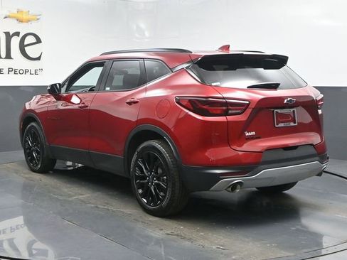 Used 2024 Chevrolet Blazer LT w/ LPO, Black Grille Bar Package FWD image 36