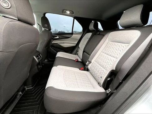 Used 2023 Chevrolet Equinox LS image 15