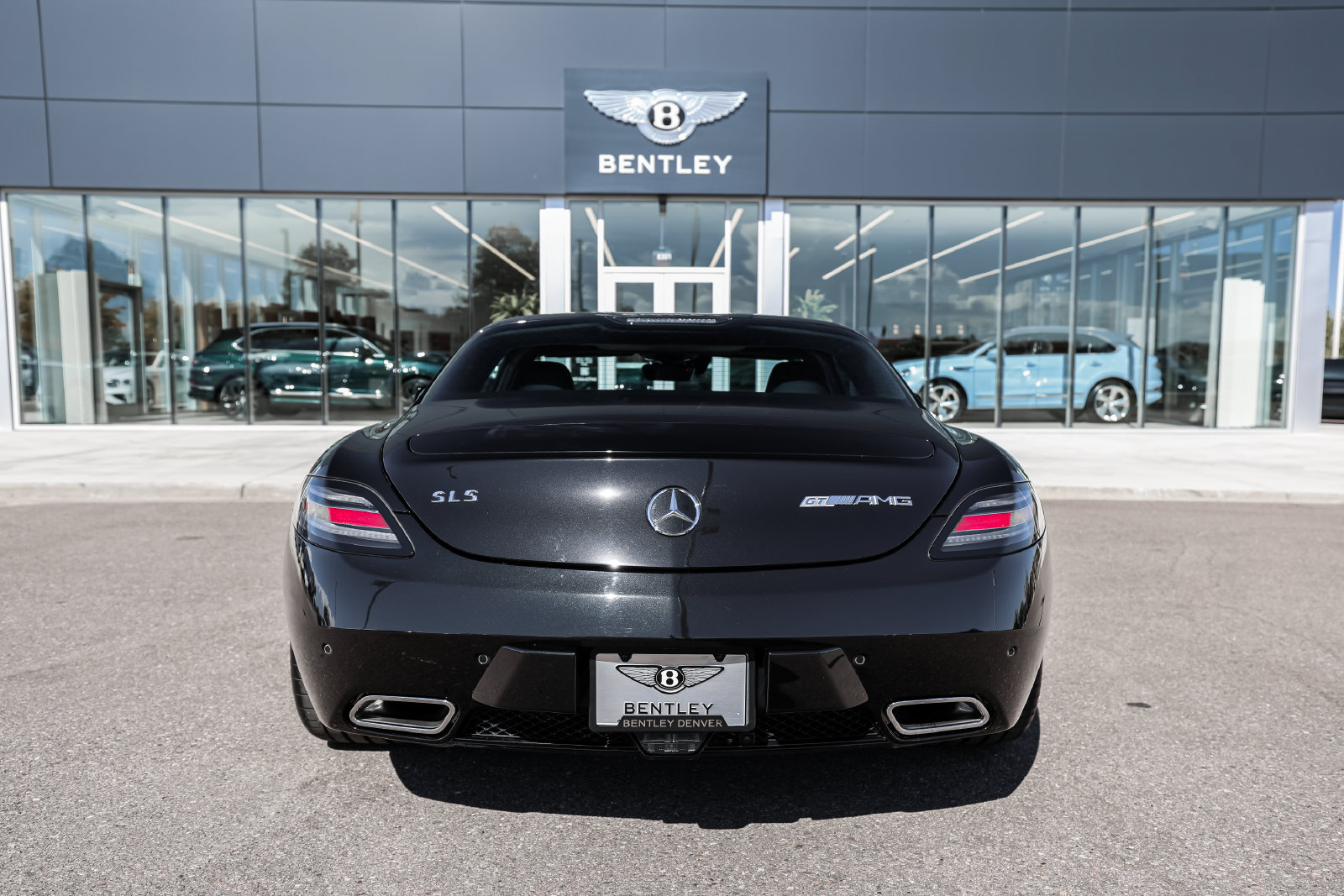 Used 2015 Mercedes-Benz SLS AMG GT Final Edition image 11