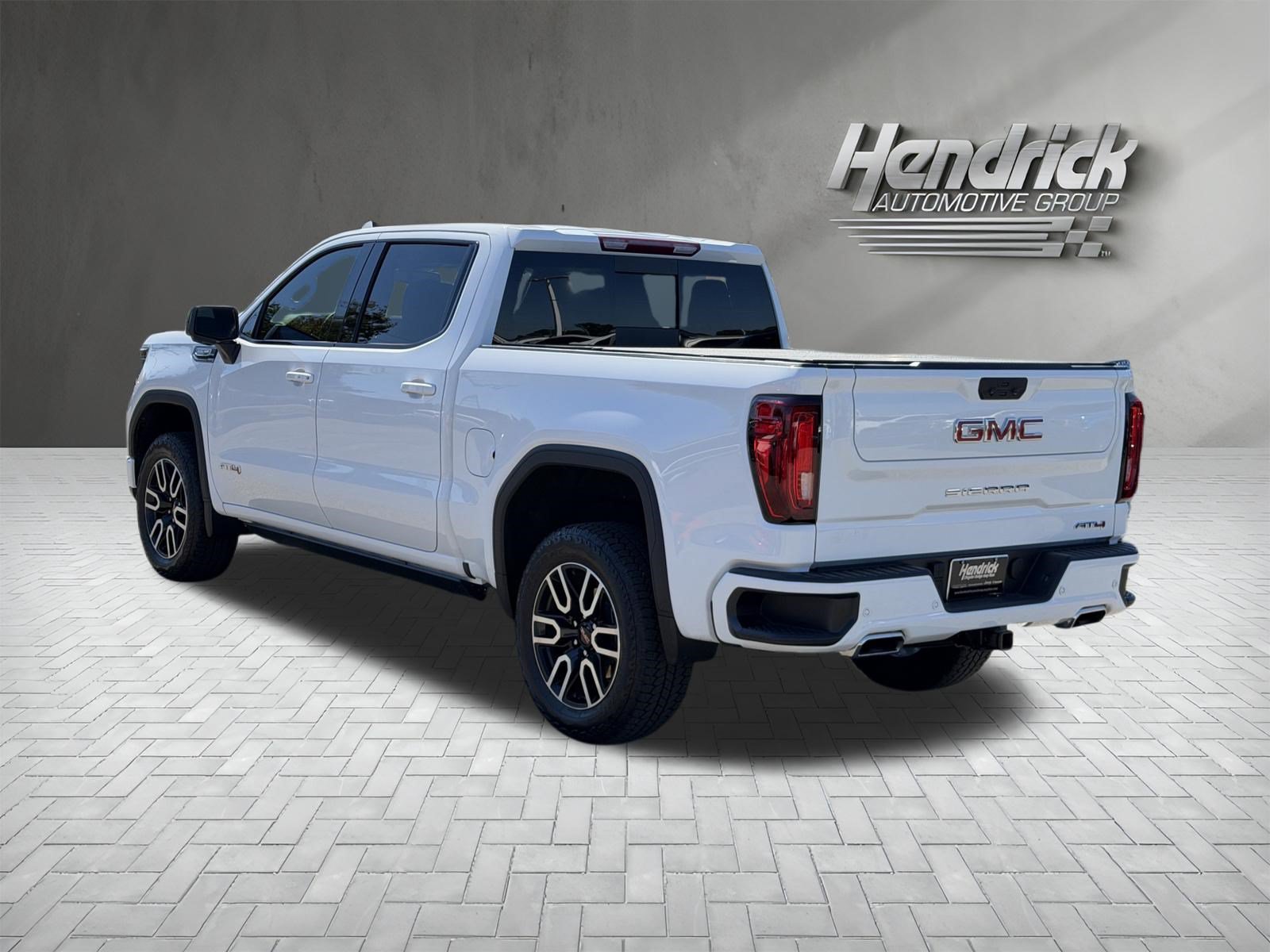 Used 2026 GMC Sierra 1500 AT4 w/ AT4 Preferred Package AWD/4WD image 8