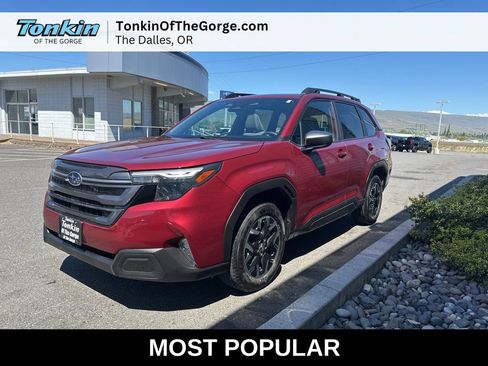 Used 2025 Subaru Forester Premium AWD/4WD image 10