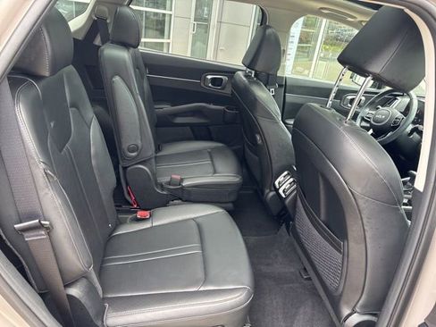 Used 2024 Kia Sorento X-Line EX AWD/4WD image 32