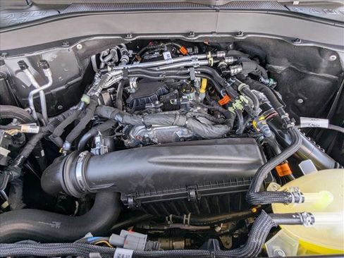 New 2025 Ford Explorer Active image 16