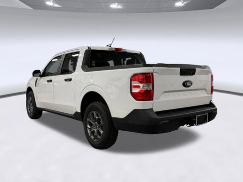 Used 2025 Ford Maverick XLT w/ XLT Luxury Package FWD image 3