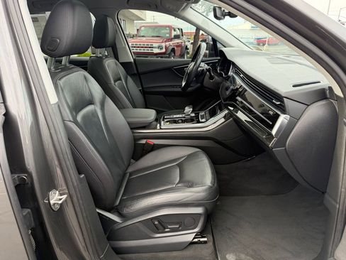 Used 2022 Audi Q7 3.0T Premium Plus AWD/4WD image 28