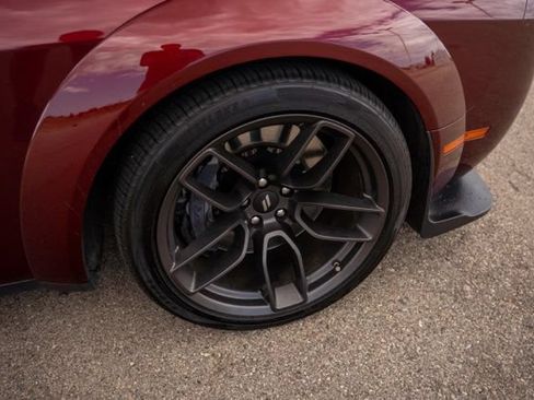 Used 2021 Dodge Challenger R/T Scat Pack RWD image 9