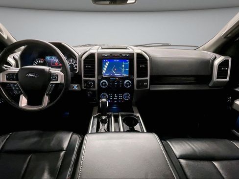 Used 2020 Ford F150 Lariat w/ Equipment Group 502A Luxury AWD/4WD image 8