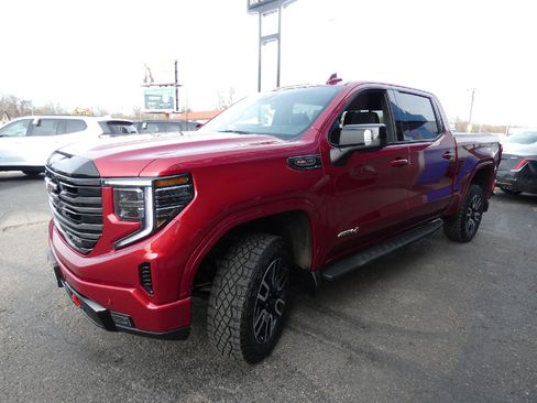 Certified 2024 GMC Sierra 1500 AT4 w/ Technology Package image 6