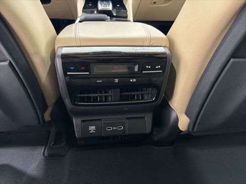 Certified 2023 Acura MDX Technology image 28