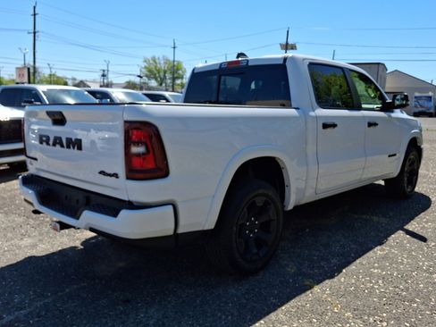 Used 2025 RAM 1500 Big Horn AWD/4WD image 5