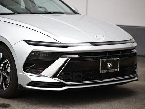 Used 2024 Hyundai Sonata SEL image 2