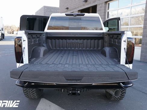 Used 2026 GMC Sierra 2500 AT4X image 49