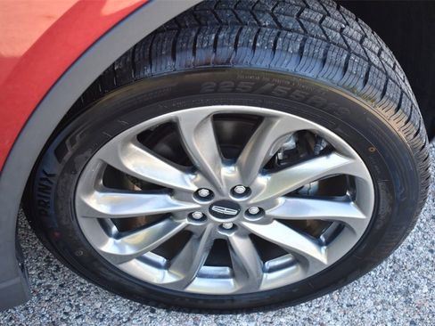 Used 2022 Lincoln Corsair AWD w/ Premium Package image 15