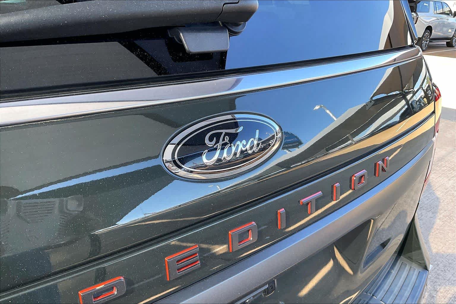 Used 2022 Ford Expedition Timberline AWD/4WD image 31