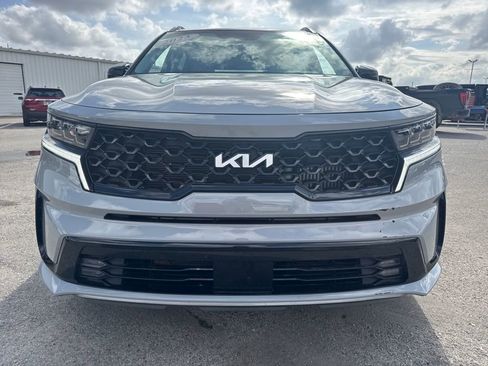 Used 2023 Kia Sorento SX image 9