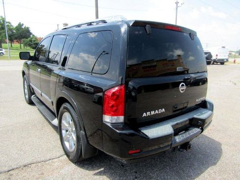 Used 2010 Nissan Armada Platinum w/ Captain Seat Pkg image 4