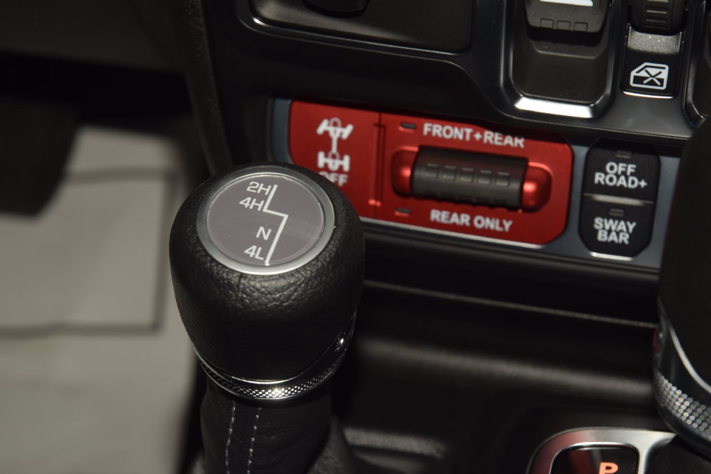 Used 2026 Jeep Wrangler Unlimited Rubicon w/ Safety Group AWD/4WD image 40