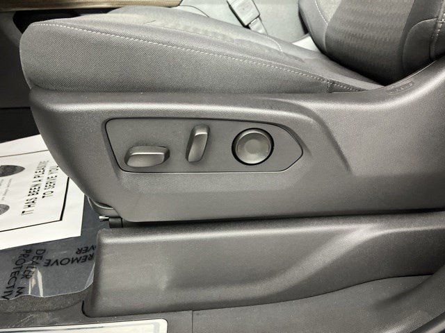 Used 2025 Chevrolet Silverado 1500 RST AWD/4WD image 28