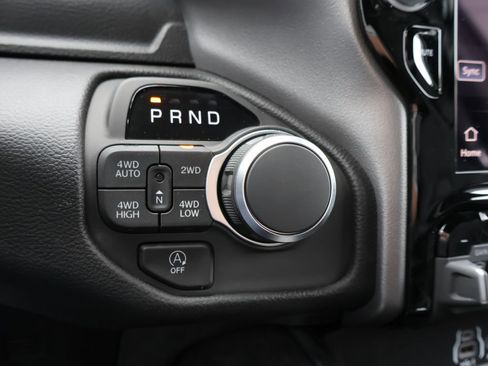 New 2026 RAM 1500 Big Horn AWD/4WD image 32