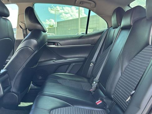 Certified 2022 Toyota Camry SE image 21