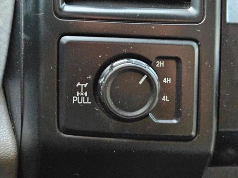 Used 2020 Ford F150 XL w/ Equipment Group 101A Mid AWD/4WD image 23