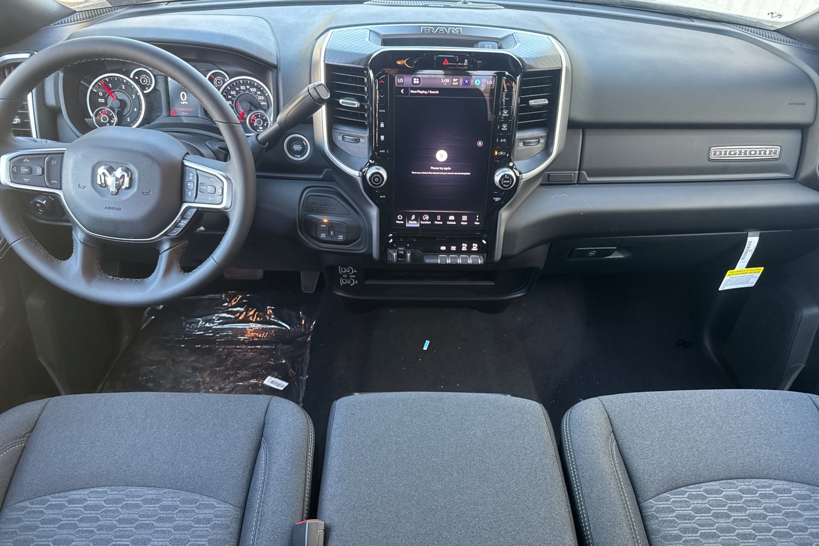 New 2027 RAM 3500 Big Horn AWD/4WD image 12