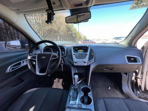 Used 2012 Chevrolet Equinox LT image 31