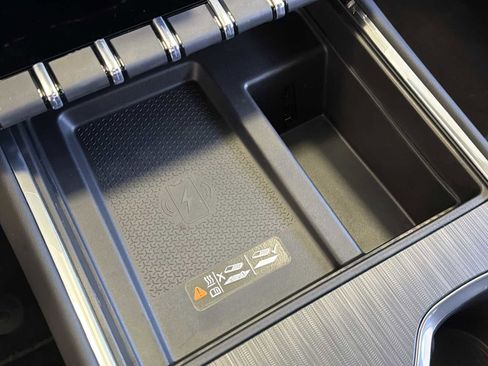 New 2026 GMC Acadia Elevation w/ Elevation Premium Package image 60