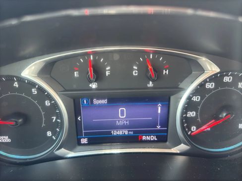 Used 2022 Chevrolet Equinox LS w/ LS Convenience Package AWD/4WD image 19