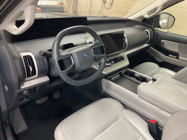 Certified 2025 Ford Expedition Max Active AWD/4WD image 8