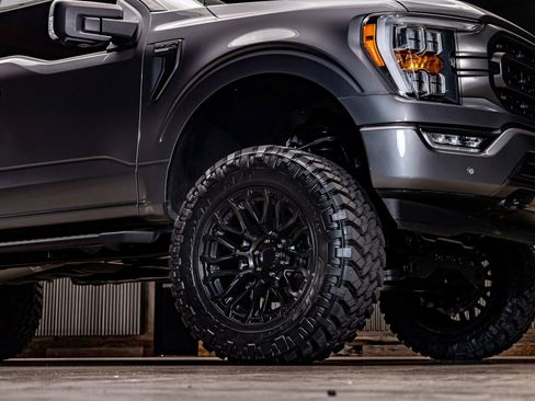 Used 2021 Ford F150 XLT w/ Equipment Group 302A High image 15