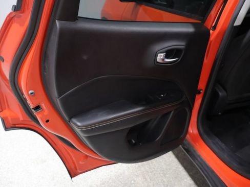 Used 2020 Jeep Compass Sport FWD image 18