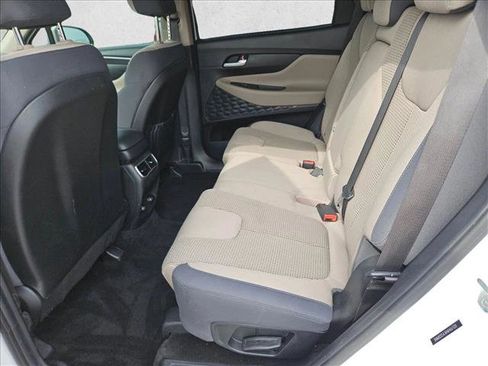 Used 2022 Hyundai Santa Fe SEL image 9