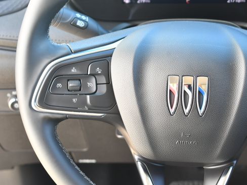 Used 2025 Buick Encore GX Preferred FWD image 16