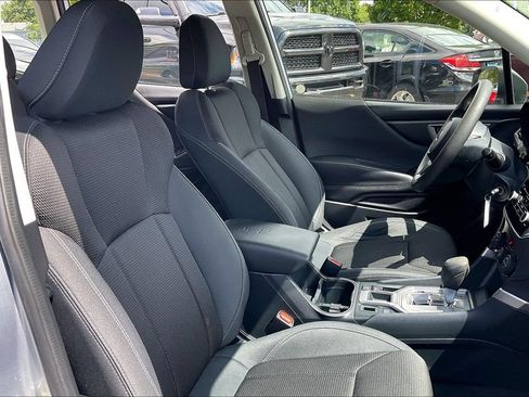 Used 2019 Subaru Forester AWD/4WD image 7