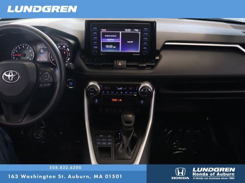 Used 2021 Toyota RAV4 XLE w/ Convenience Package image 20
