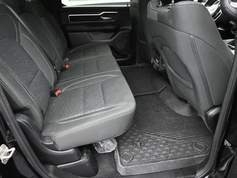 Used 2025 RAM 1500 Big Horn AWD/4WD image 10
